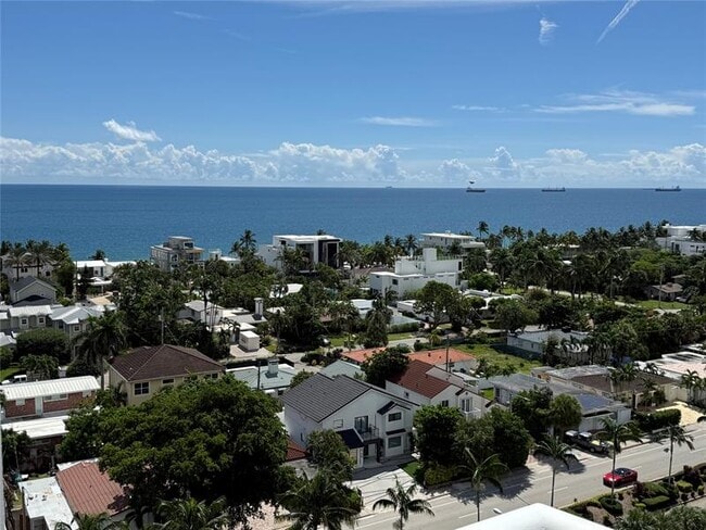 Foto del edificio - 2821 N Ocean Blvd