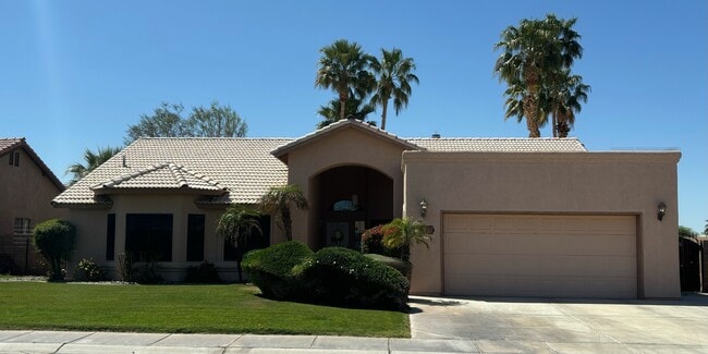 Building Photo - 10364 Fairway Loop