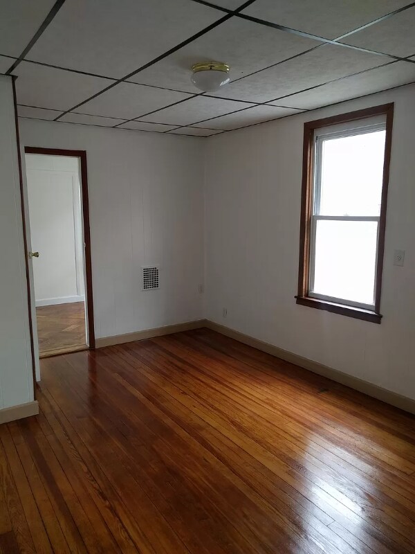 Building Photo - 62-35 60th Rd