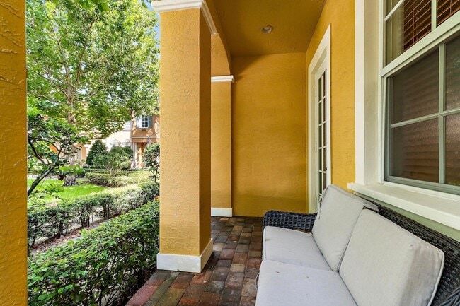 Foto del edificio - 150 Lismore Ln