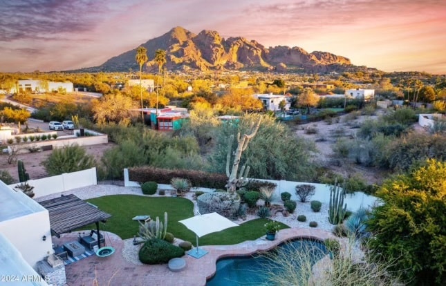 Building Photo - 4343 E Desert Crest Dr