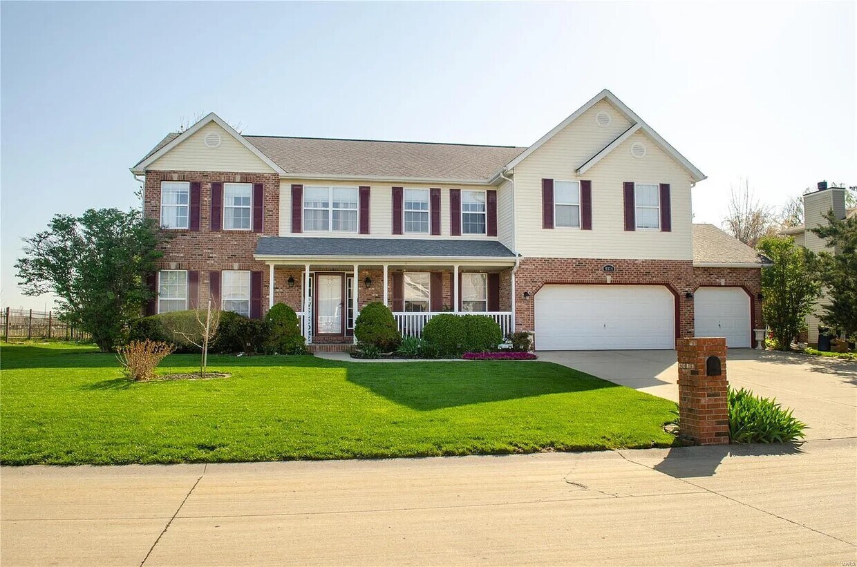 4374 Red Field Dr, Swansea, IL 62226 House Rental in Swansea, IL