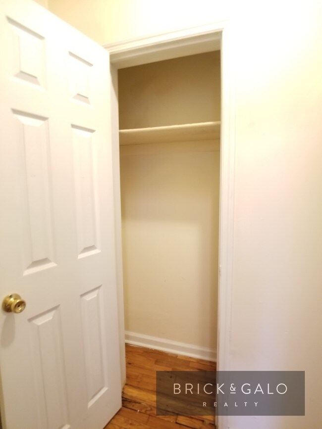 Foto del edificio - 50 Lincoln Rd