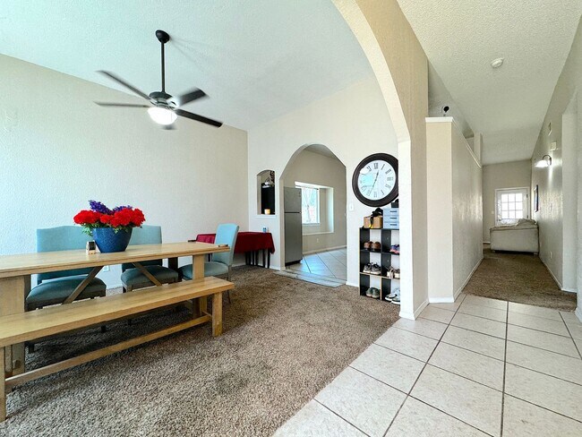 Foto del edificio - Northeast El Paso 4 Bed Refrig A/C