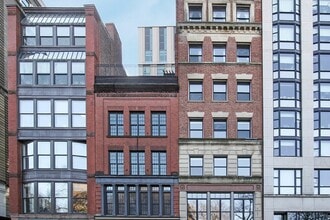 Building Photo - 140 Boylston St