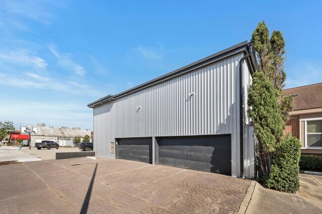 Foto del edificio - 234 Westheimer Rd