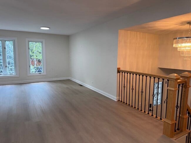 Building Photo - 434 Galahad Rd
