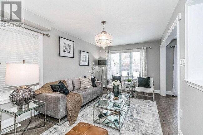 Building Photo - 94 Weir St