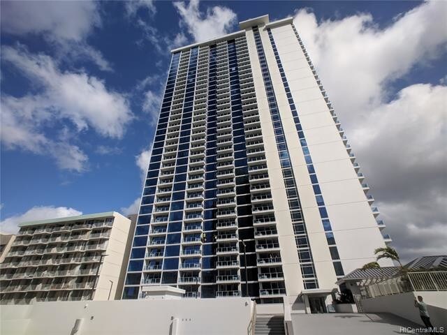 Primary Photo - 1631 Kapiolani Blvd