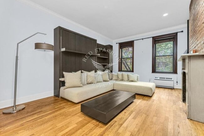 Building Photo - 0 bedroom in NEW YORK NY 10128
