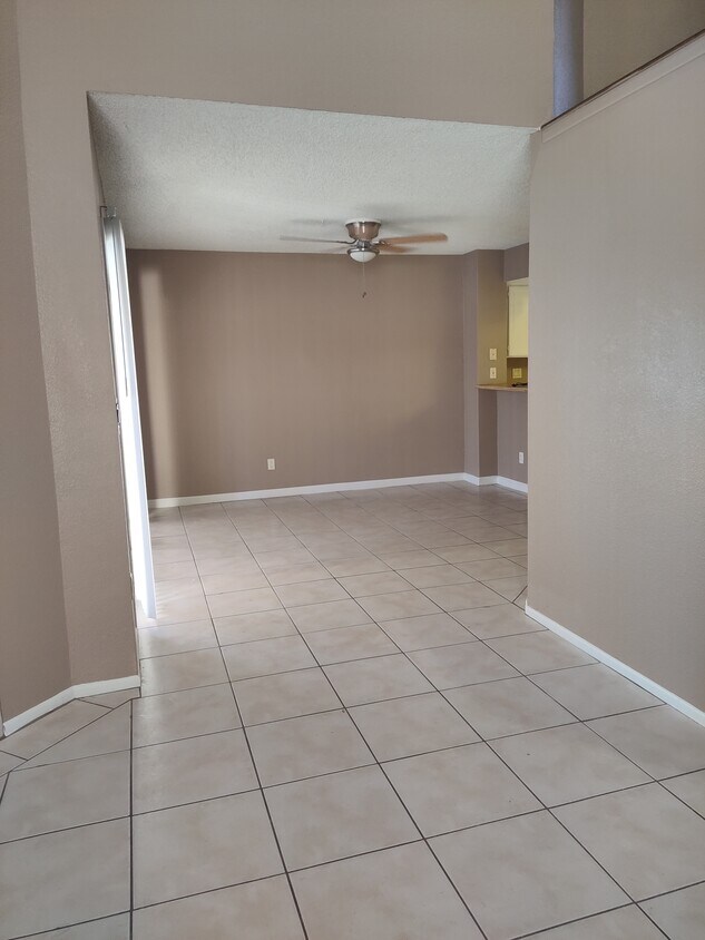 Foto del edificio - 1129 W Manor St