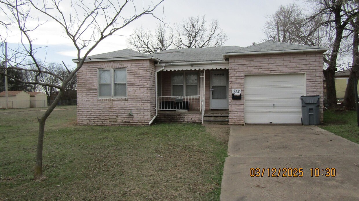 Foto principal - New listing! Pet Friendly
