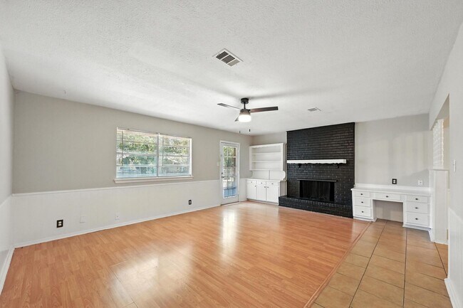 Foto del edificio - QUAINT 3 Bed, 2 Bath Home in Mckinney, TX!...