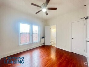Building Photo - 2747 San Marino St