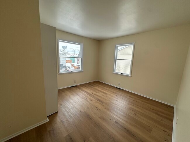 Foto del edificio - 712 Geyer Ave