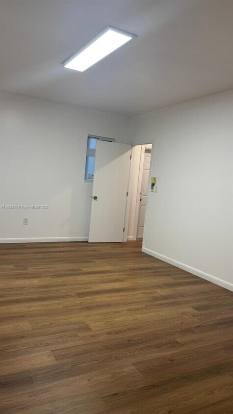 Foto del edificio - 14392 SW 95th Terrace