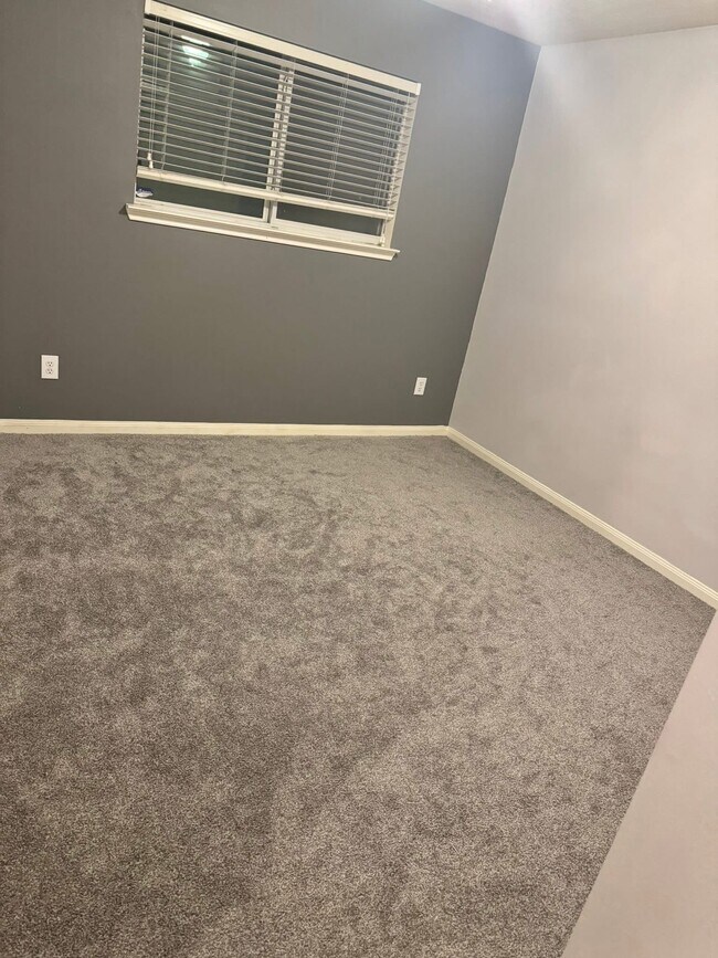 2 habitaciones - 4019 Strawberry Ct