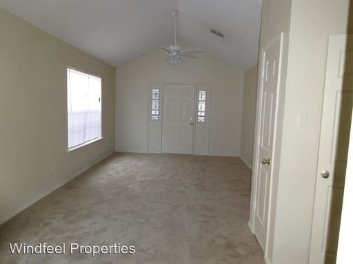 Building Photo - 5698 Tullis Dr