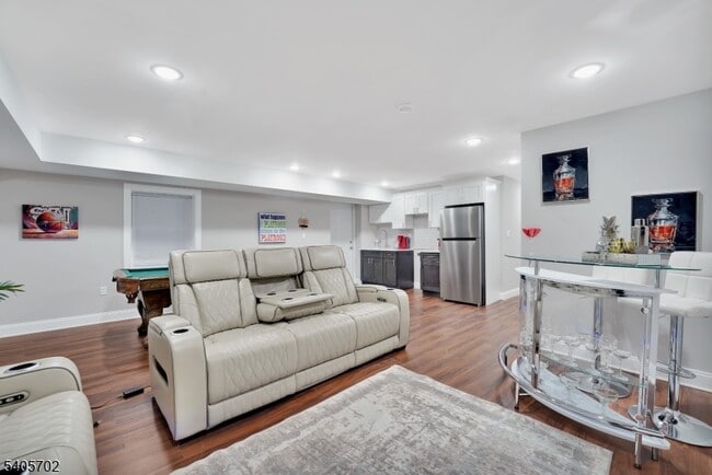 Foto del edificio - 225 S 9th St