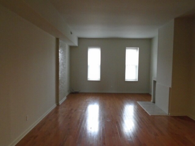 Primary Photo - 1708 S Tucker Blvd