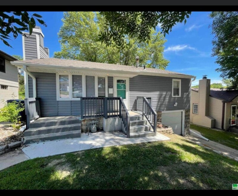 Foto principal - 3012 S Cornelia St