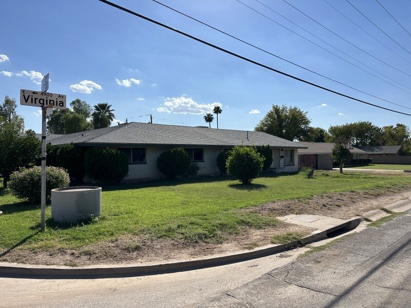 Foto principal - 4839 E Virginia Ave