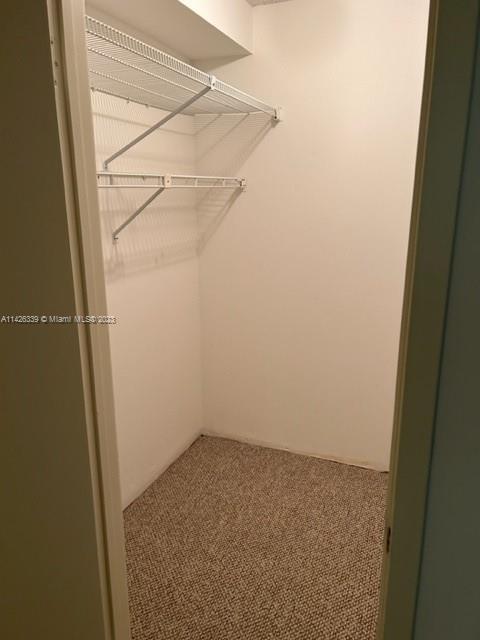 Foto del edificio - 19355 Turnberry Way