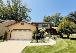 Building Photo - 8462 Glenbrook Dr