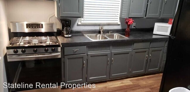 Foto del edificio - 3 br, 2 bath House - 2811 Custer Ave