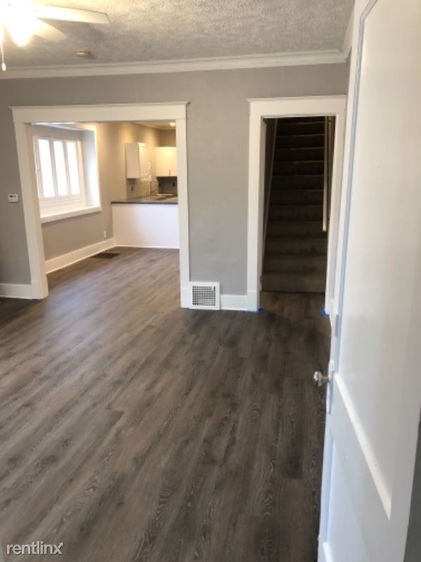 Building Photo - 3 br, 1 bath Apartment - 814 College Ave SE