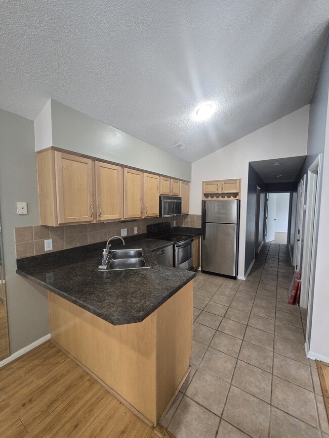 Building Photo - 12759 St James Pl