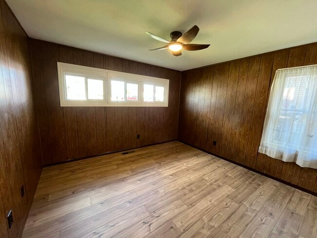 Building Photo - 12201 Summerland Ave