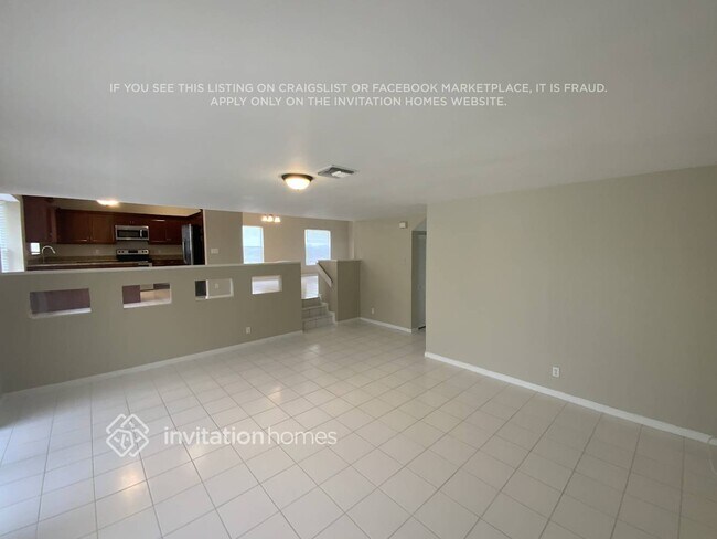 Foto del edificio - 18152 Blue Lake Way