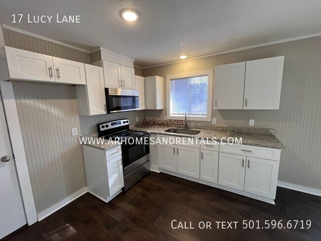 Foto del edificio - 17 Lucy Ln