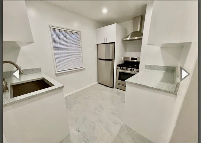 Photo - 45 Thornton Ave (Los Angeles, CA)