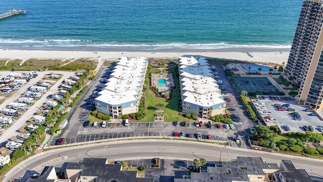 Building Photo - 9660 Shore Dr