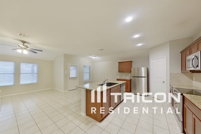 Building Photo - 1308 Basswood Ln