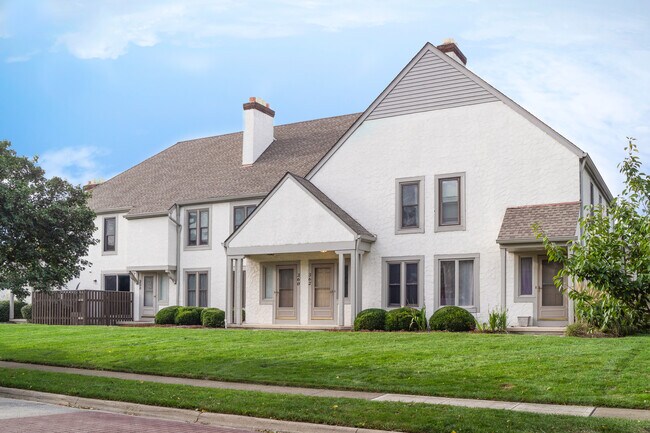 Building Photo - 362 Saint Andrews Dr