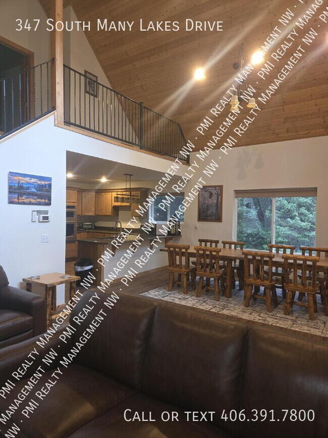 Foto del edificio - 347 S Many Lakes Dr