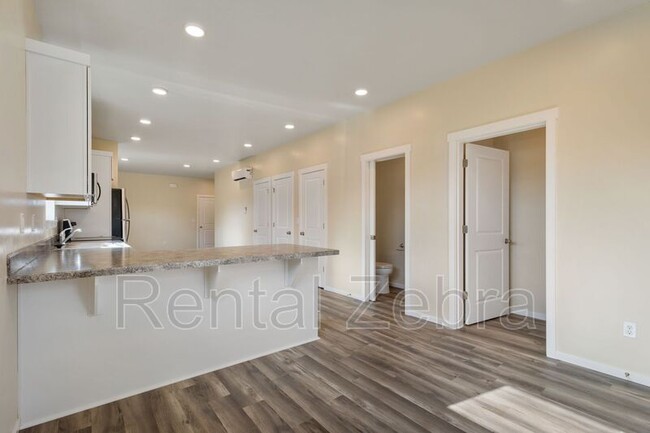 Foto del edificio - 1662 SW Salmon Ave