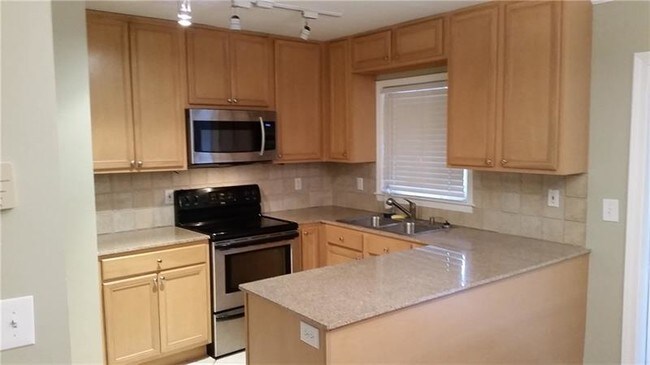 Foto del edificio - 1101 Collier Rd NW