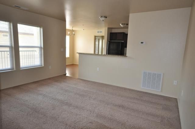 Building Photo - 11028 W Brassy Cove Loop