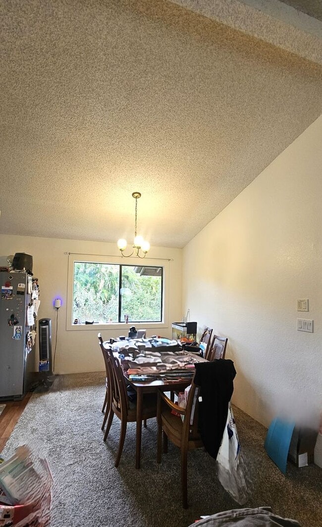 Building Photo - Kaneohe home at the end of a cul de sac. A/C!