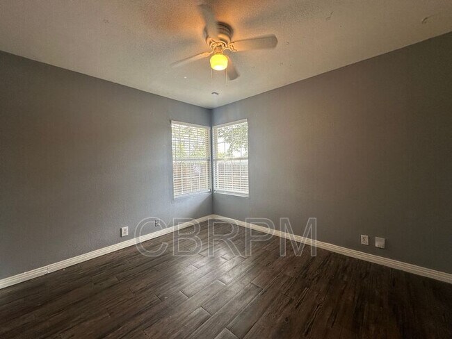 Foto del edificio - 4802 38th St