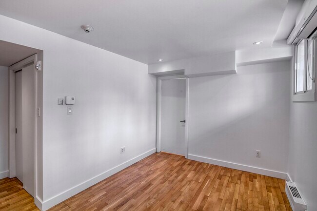Photo du bâtiment - 3195 Av. Van Horne