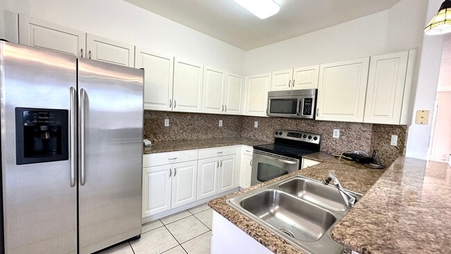 Foto del edificio - 10911 NW 79th St