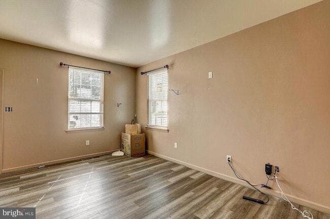 Building Photo - 156 Sweets Ave