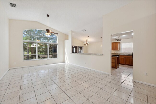 Building Photo - 18822 Caspian Cir
