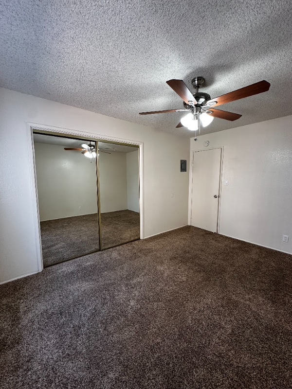 Building Photo - 5134 N Glendora Ave
