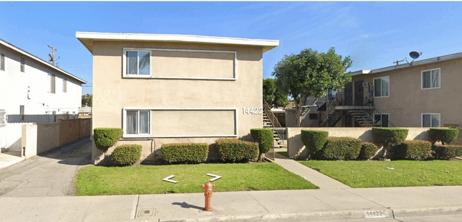 Foto del edificio - 14422 Flallon Ave